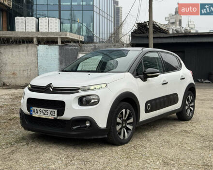 Белый Ситроен С3, объемом двигателя 1.2 л и пробегом 91 тыс. км за 12300 $, фото 2 на Automoto.ua