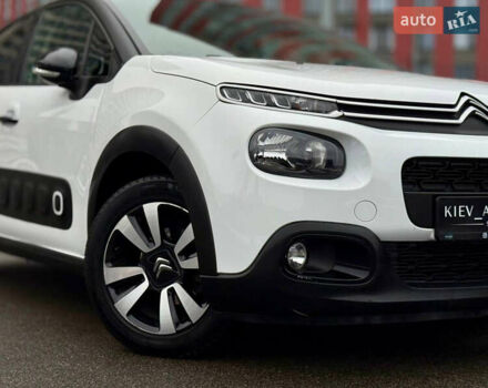 Білий Сітроен С3, об'ємом двигуна 1.2 л та пробігом 92 тис. км за 12900 $, фото 2 на Automoto.ua