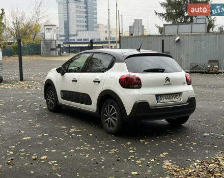 Белый Ситроен С3, объемом двигателя 1.2 л и пробегом 142 тыс. км за 12000 $, фото 4 на Automoto.ua
