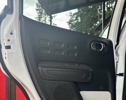 Білий Сітроен С3, об'ємом двигуна 1.2 л та пробігом 127 тис. км за 8800 $, фото 1 на Automoto.ua