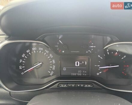 Ситроен С3 2018 в Киеве на Automoto.ua Белый Ситроен С3, объемом двигателя 1.2 л и пробегом 89 тыс. км за 13500 $, фото 4 на Automoto.ua