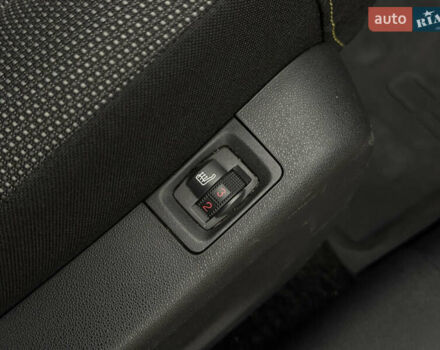 Белый Ситроен С3, объемом двигателя 1.2 л и пробегом 91 тыс. км за 12300 $, фото 25 на Automoto.ua