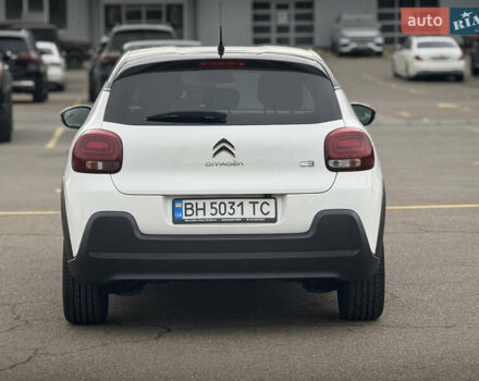 Белый Ситроен С3, объемом двигателя 1.2 л и пробегом 71 тыс. км за 14300 $, фото 7 на Automoto.ua