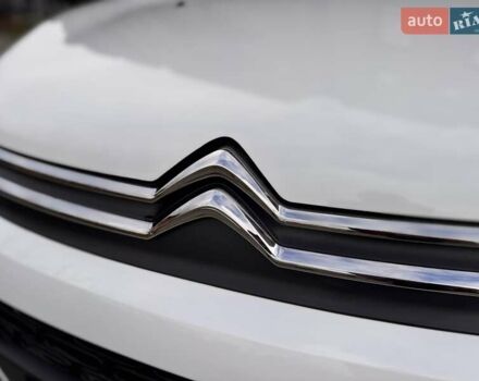 Белый Ситроен С3, объемом двигателя 1.2 л и пробегом 69 тыс. км за 13500 $, фото 17 на Automoto.ua