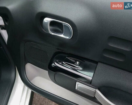 Білий Сітроен С3, об'ємом двигуна 1.2 л та пробігом 62 тис. км за 10800 $, фото 35 на Automoto.ua