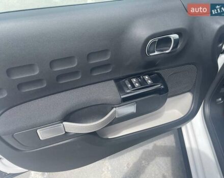 Белый Ситроен С3, объемом двигателя 1.2 л и пробегом 93 тыс. км за 9950 $, фото 7 на Automoto.ua