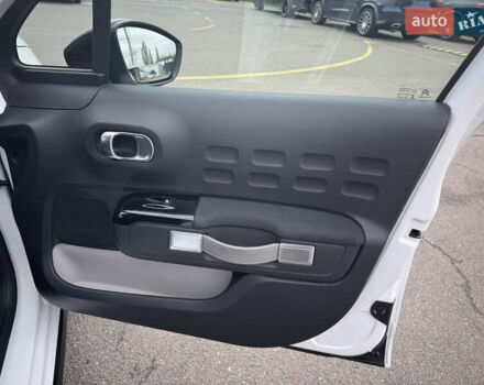 Белый Ситроен С3, объемом двигателя 1.2 л и пробегом 71 тыс. км за 14300 $, фото 20 на Automoto.ua