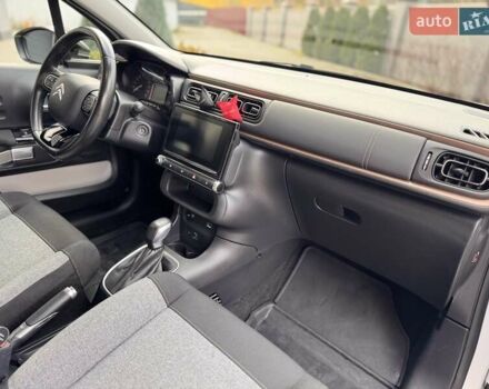 Белый Ситроен С3, объемом двигателя 1.2 л и пробегом 69 тыс. км за 13500 $, фото 54 на Automoto.ua