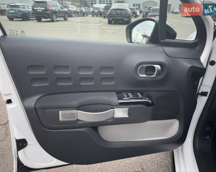 Белый Ситроен С3, объемом двигателя 1.2 л и пробегом 71 тыс. км за 14300 $, фото 13 на Automoto.ua