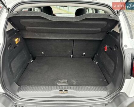 Белый Ситроен С3, объемом двигателя 1.2 л и пробегом 113 тыс. км за 13500 $, фото 12 на Automoto.ua