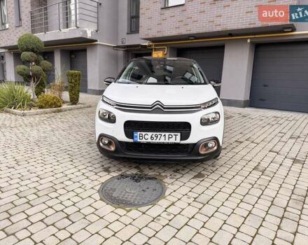Белый Ситроен С3, объемом двигателя 1.2 л и пробегом 69 тыс. км за 13500 $, фото 4 на Automoto.ua