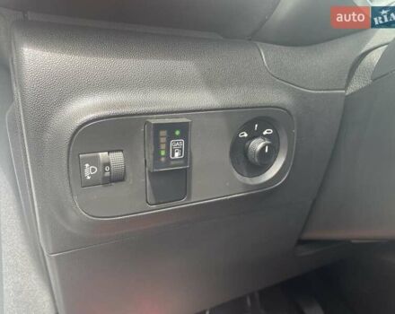 Белый Ситроен С3, объемом двигателя 1.2 л и пробегом 93 тыс. км за 9950 $, фото 8 на Automoto.ua