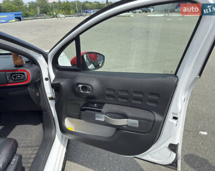 Білий Сітроен С3, об'ємом двигуна 1.2 л та пробігом 87 тис. км за 9800 $, фото 9 на Automoto.ua