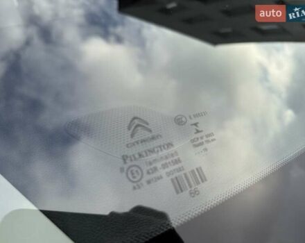 Белый Ситроен С3, объемом двигателя 1.2 л и пробегом 69 тыс. км за 13500 $, фото 23 на Automoto.ua