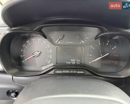 Белый Ситроен С3, объемом двигателя 1.2 л и пробегом 30 тыс. км за 13000 $, фото 6 на Automoto.ua