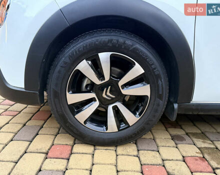 Белый Ситроен С3, объемом двигателя 1.2 л и пробегом 36 тыс. км за 14500 $, фото 48 на Automoto.ua