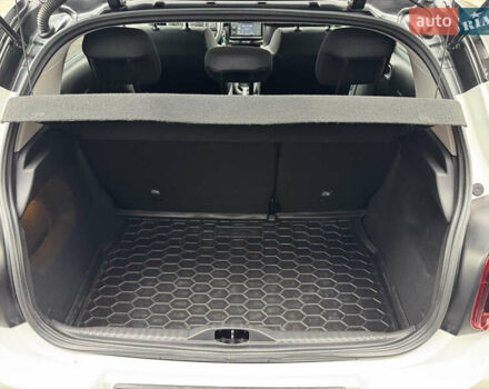 Белый Ситроен С3, объемом двигателя 1.2 л и пробегом 70 тыс. км за 11299 $, фото 47 на Automoto.ua