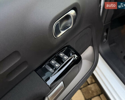 Белый Ситроен С3, объемом двигателя 1.2 л и пробегом 36 тыс. км за 14500 $, фото 35 на Automoto.ua