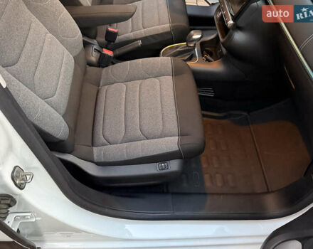 Белый Ситроен С3, объемом двигателя 1.2 л и пробегом 36 тыс. км за 14500 $, фото 39 на Automoto.ua