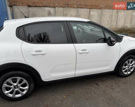 Белый Ситроен С3, объемом двигателя 1.2 л и пробегом 30 тыс. км за 13000 $, фото 2 на Automoto.ua