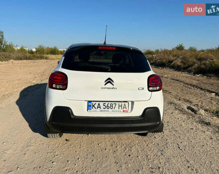 Белый Ситроен С3, объемом двигателя 1.2 л и пробегом 11 тыс. км за 20200 $, фото 6 на Automoto.ua