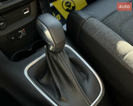 Белый Ситроен С3, объемом двигателя 1.2 л и пробегом 20 тыс. км за 20500 $, фото 15 на Automoto.ua