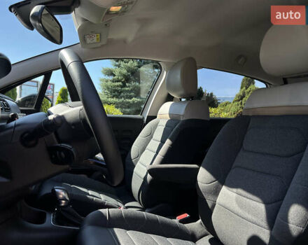 Білий Сітроен С3, об'ємом двигуна 1.2 л та пробігом 20 тис. км за 20500 $, фото 8 на Automoto.ua