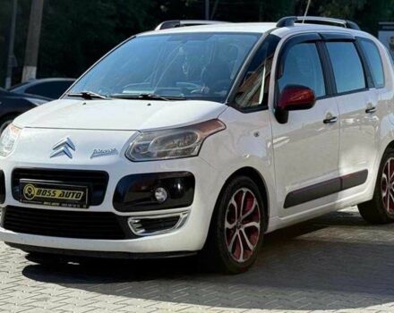 Белый Ситроен С3, объемом двигателя 1.4 л и пробегом 160 тыс. км за 6800 $, фото 2 на Automoto.ua