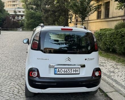 Белый Ситроен С3, объемом двигателя 1.4 л и пробегом 105 тыс. км за 6600 $, фото 5 на Automoto.ua