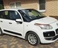 Белый Ситроен С3, объемом двигателя 1.4 л и пробегом 200 тыс. км за 5999 $, фото 3 на Automoto.ua