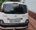 Білий Сітроен С3, об'ємом двигуна 1.5 л та пробігом 118 тис. км за 6000 $, фото 3 на Automoto.ua