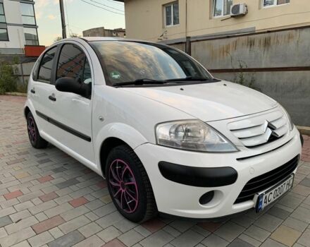 Белый Ситроен С3, объемом двигателя 1.4 л и пробегом 180 тыс. км за 3450 $, фото 1 на Automoto.ua