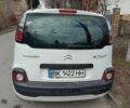Белый Ситроен С3, объемом двигателя 1.6 л и пробегом 239 тыс. км за 5800 $, фото 1 на Automoto.ua