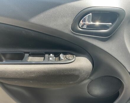 Білий Сітроен С3, об'ємом двигуна 1.4 л та пробігом 172 тис. км за 5999 $, фото 16 на Automoto.ua