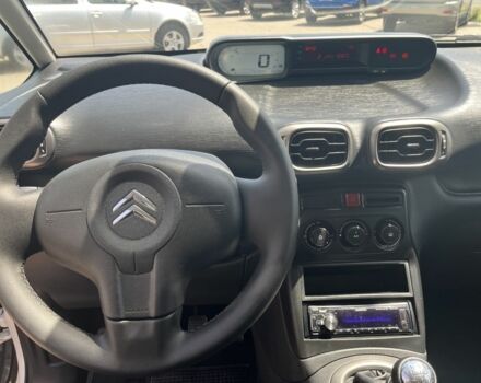 Білий Сітроен С3, об'ємом двигуна 1.4 л та пробігом 172 тис. км за 5999 $, фото 12 на Automoto.ua