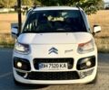 Белый Ситроен С3, объемом двигателя 1.4 л и пробегом 101 тыс. км за 5973 $, фото 1 на Automoto.ua