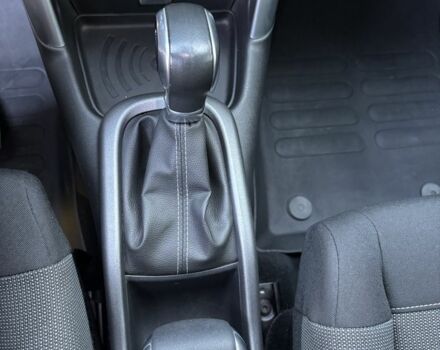 Белый Ситроен С3, объемом двигателя 1.2 л и пробегом 60 тыс. км за 14500 $, фото 12 на Automoto.ua