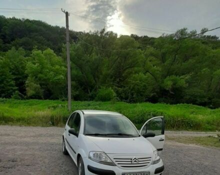Белый Ситроен С3, объемом двигателя 1.4 л и пробегом 350 тыс. км за 3500 $, фото 1 на Automoto.ua