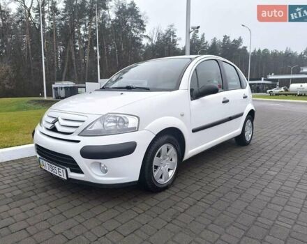 Белый Ситроен С3, объемом двигателя 1.1 л и пробегом 174 тыс. км за 4000 $, фото 1 на Automoto.ua