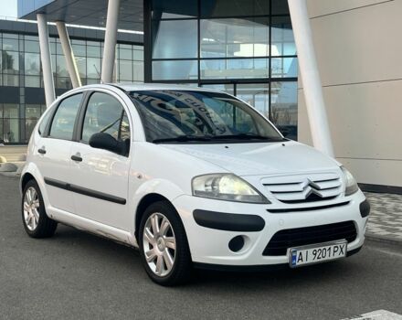 Белый Ситроен С3, объемом двигателя 1.4 л и пробегом 298 тыс. км за 3550 $, фото 1 на Automoto.ua