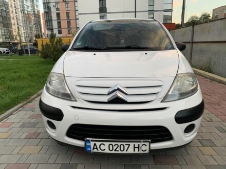 Белый Ситроен С3, объемом двигателя 1.4 л и пробегом 180 тыс. км за 3450 $, фото 1 на Automoto.ua