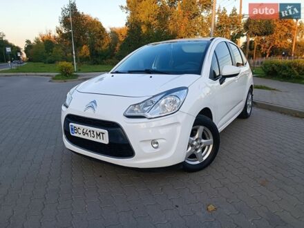 Белый Ситроен С3, объемом двигателя 1.6 л и пробегом 162 тыс. км за 7000 $, фото 1 на Automoto.ua