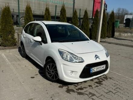 Белый Ситроен С3, объемом двигателя 1.4 л и пробегом 288 тыс. км за 4900 $, фото 1 на Automoto.ua