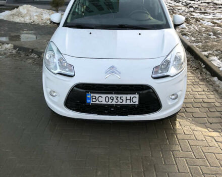 Белый Ситроен С3, объемом двигателя 1.4 л и пробегом 286 тыс. км за 5400 $, фото 1 на Automoto.ua