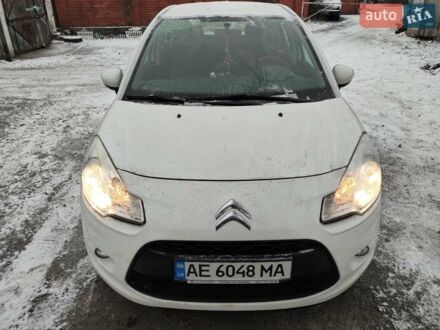 Белый Ситроен С3, объемом двигателя 1.4 л и пробегом 87 тыс. км за 7200 $, фото 1 на Automoto.ua
