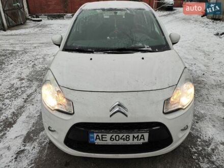 Белый Ситроен С3, объемом двигателя 1.4 л и пробегом 87 тыс. км за 7200 $, фото 1 на Automoto.ua