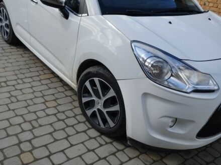 Ситроен С3 2012 в Коломые на Automoto.ua Белый Ситроен С3, объемом двигателя 0 л и пробегом 290 тыс. км за 6800 $, фото 1 на Automoto.ua