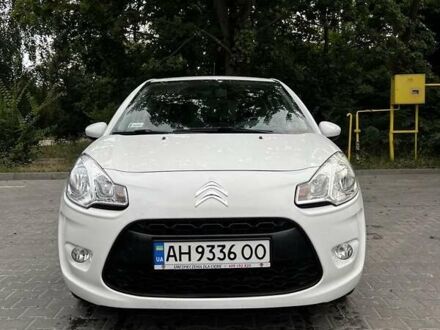 Сітроен С3 2012 у Ладижин на Automoto.ua Білий Сітроен С3, об'ємом двигуна 1.4 л та пробігом 134 тис. км за 6550 $, фото 1 на Automoto.ua