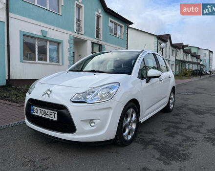 Белый Ситроен С3, объемом двигателя 1.4 л и пробегом 250 тыс. км за 5300 $, фото 1 на Automoto.ua