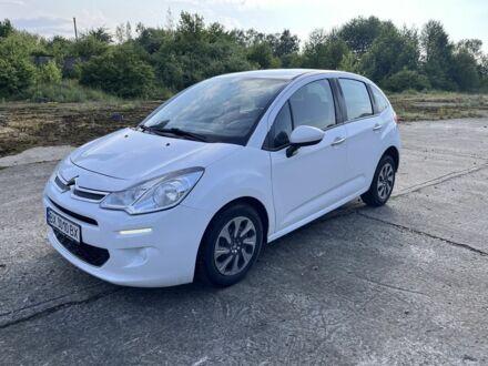 Ситроен С3 2013 в Деражне на Automoto.ua Белый Ситроен С3, объемом двигателя 1.4 л и пробегом 250 тыс. км за 5600 $, фото 1 на Automoto.ua